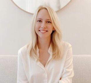 Kristin Anderson, LCSW – Licensed Clinical Social Worker