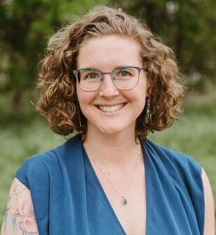 Mandey Lund, AMFT – Associate Marriage and Family Therapist